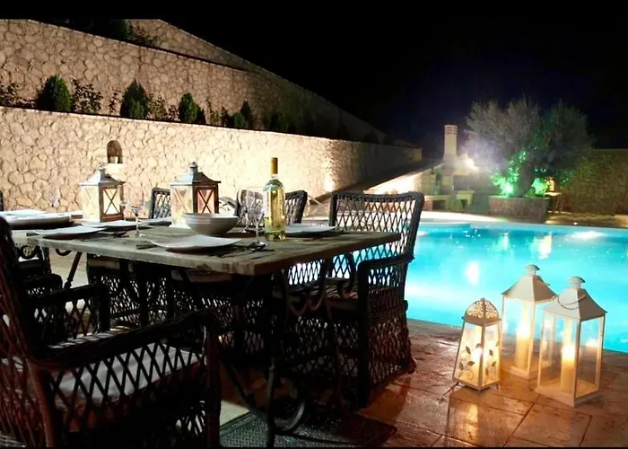 Visit The Real Paradise !!! Deserve It Once In Your Life !!! Case de vacanță Ligia