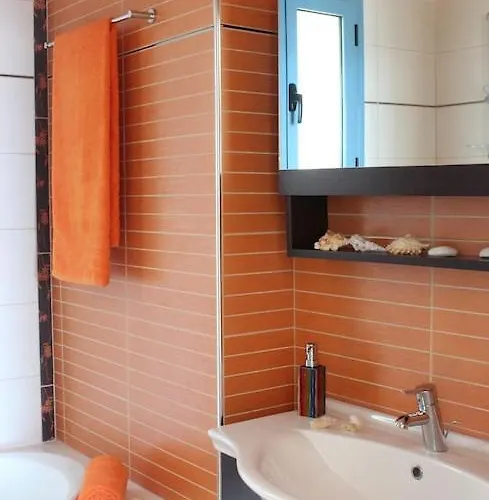 Case de vacanță Visit The Real Paradise !!! Deserve It Once In Your Life !!! *