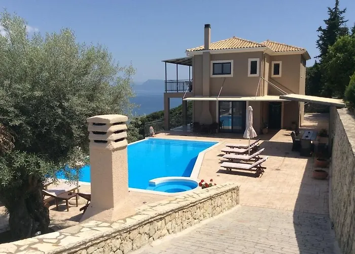 Case de vacanță Visit The Real Paradise !!! Deserve It Once In Your Life !!!